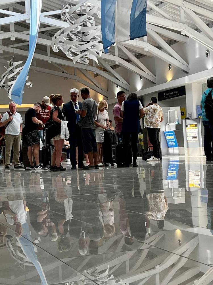 Jubilación con Moratoria:Poggi se escapó y Cacace que esperen hasta los 70 . Vergüenza ajena y vagancia 