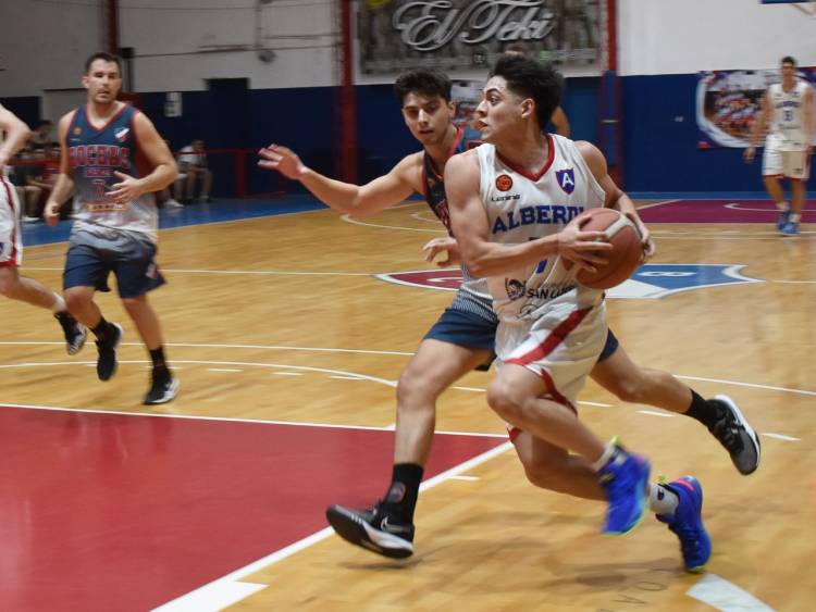 BÁSQUET: Alberdi ganó en Caroya y es líder de su grupo