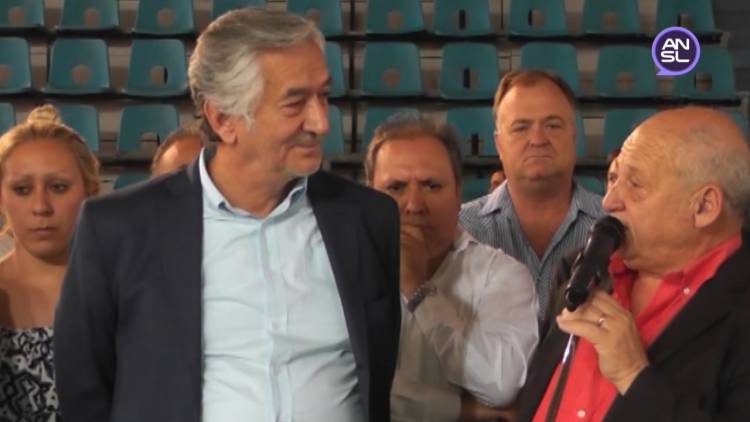 Merlo honró su historia y no será candidato opositor . Vacío total al Adolfismo. 