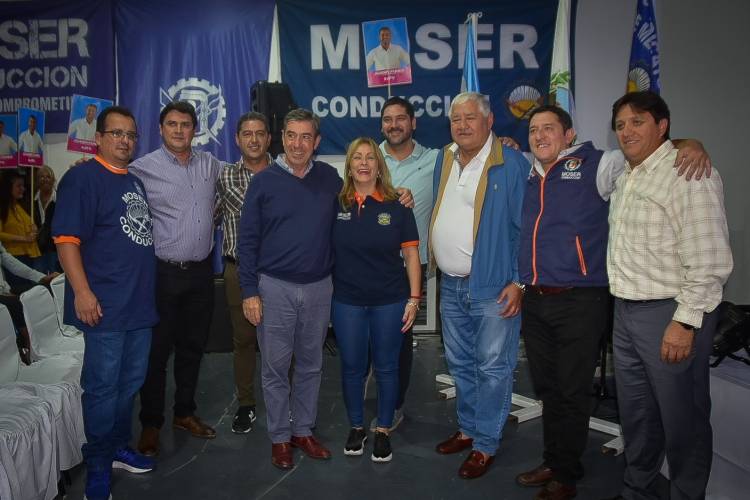 “TODOS QUEREMOS QUE VOS SEAS EL GOBERNADOR”