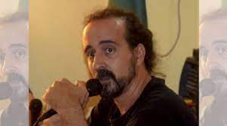 “Merlo viene de varios años de improvisación”