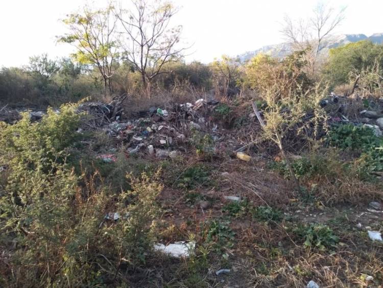 VILLA DE MERLO: denuncian un basural a cielo abierto