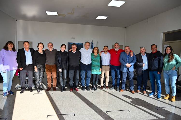 Senadores provinciales se suman a la estrategia electoral