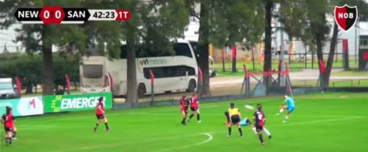 FÚTBOL FEMENINO: triunfazo de San Luis FC en Rosario