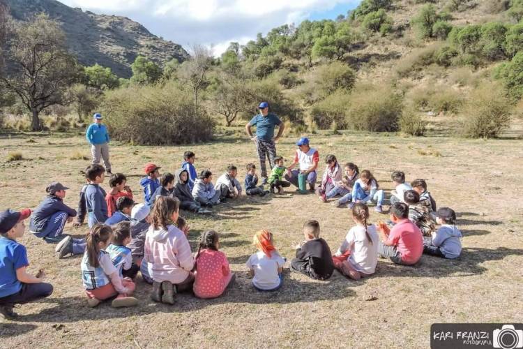 ESTANCIA GRANDE: jornada de senderismo infantil
