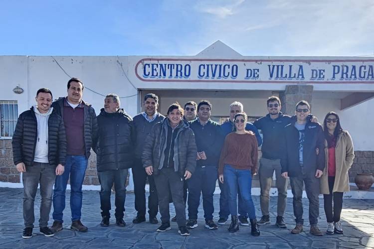 SAN MARTÍN: reunión con intendentes del departamento
