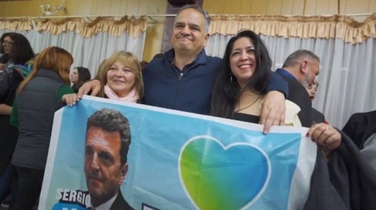 Fuerte respaldo del peronismo de Chacabuco al Frente UxSL