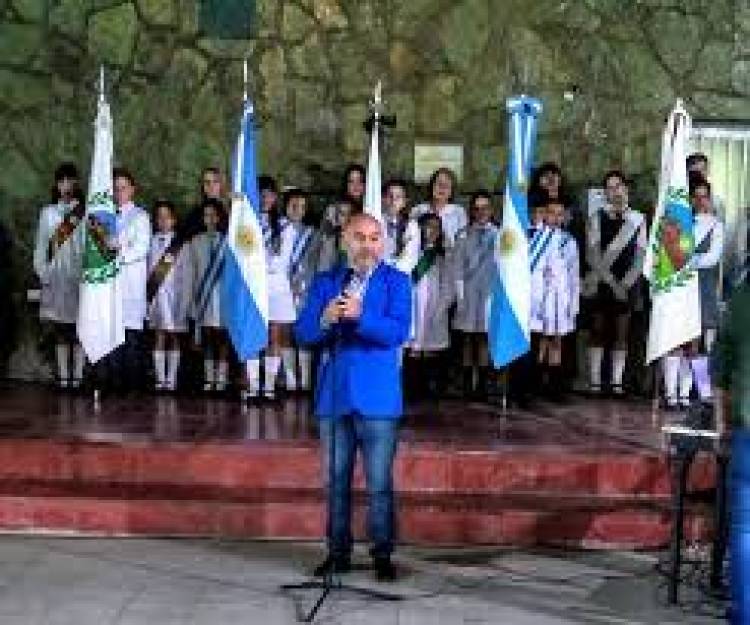 Quique Cornejo desiste de querellar a  Contreras y quienes lo denunciaron .No quiero grieta en La Toma .Estoy agradecido del trato del vecino con mi persona .La verdad, tarde o temprano llega.Yo gestioné, con aciertos y con errores .