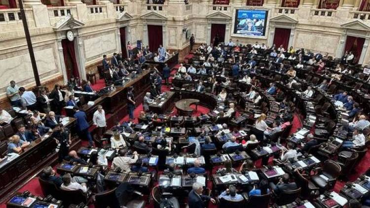 Aprobaron la Ley Ómnibus y empieza la discusión en particular. Milei pone presión 