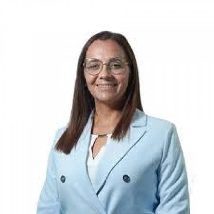 Becerra: no va a haber inscripciones para viviendas.Se cae otra farsa . Llegaron para  inundar de viviendas. Se cae el sueño de Miles de Sanluiseños 