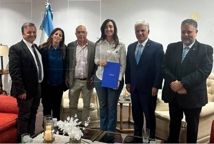 Quien trajo a la Vice Presidenta? Abdala o Negri?? Lo terminaron usufructuando Adolfo y Poggi