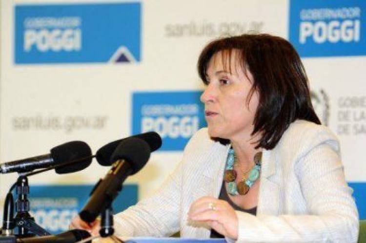 DOSEP: escándalo por acuerdo verbal de Nigra con el Círculo Médico de que se cobre copago .Lo admitieron los médicos en su grupo de Watshap .Dicen que su ex marido condenado,  tendría locación de servicios en DOSEP 