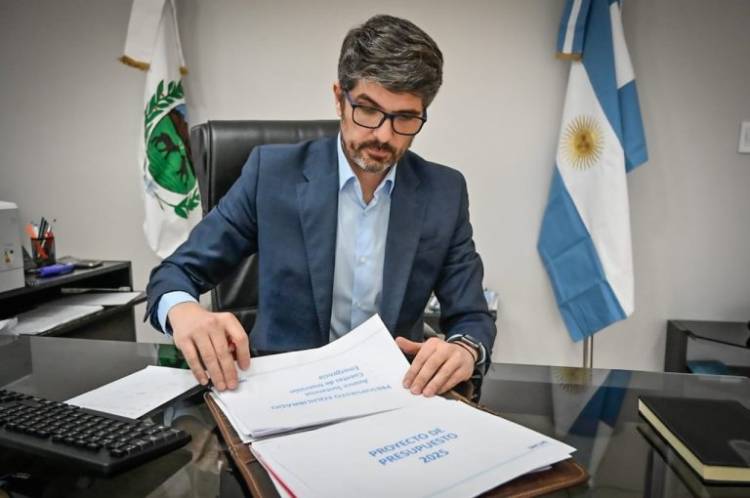 El Presupuesto 2025 solo tendrá el 11 por ciento para Obra Pública. Fuerte aumento de Gastos Corrientes.Se cae el modelo San Luis 