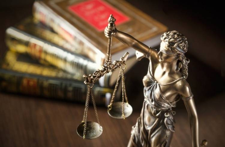 Un Juez de San Luis, aplicó retroactiva la Ley Bases, por trabajo en negro. Sacó multas y agravantes . Opinión: Sebastián  Careaga