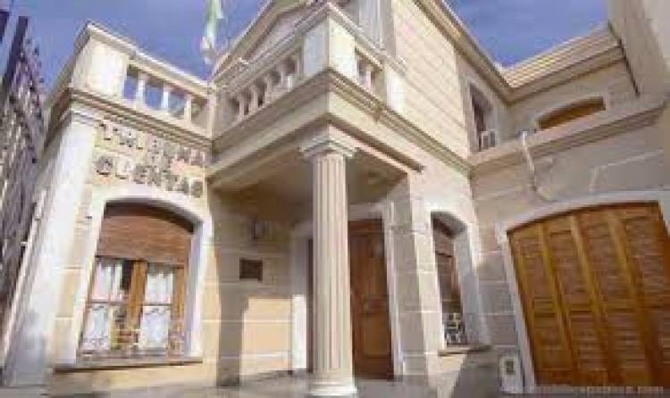 La actual composición del Tribunal de Cuentas es ilegal y todos sus actos son nulos. El repugnante apriete a Marone por Salud que asquea. Corrupción e ilegalidad .