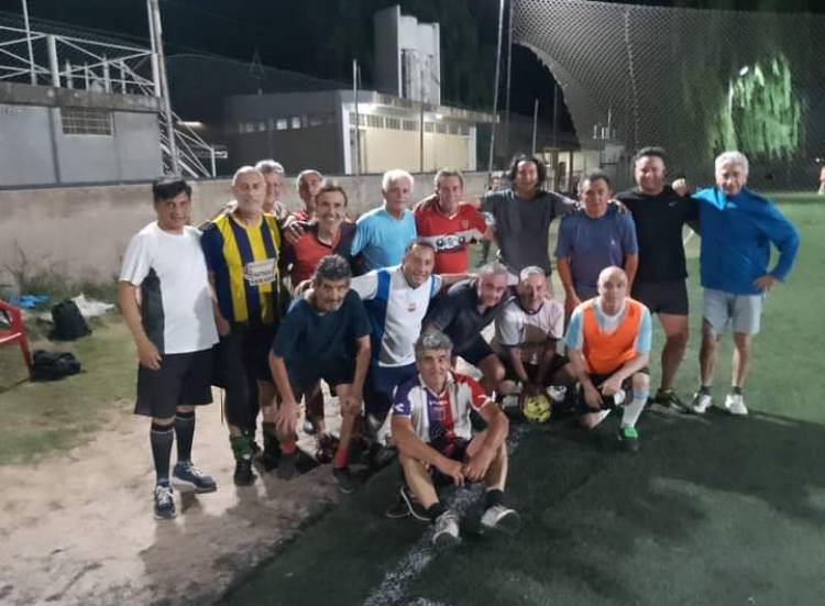 Bartolo: Poggi es un retroceso, atrasa..La pobreza en San Luis y del sector estatal es denigrante. Fútbol y política .El cinismo del narcotest.