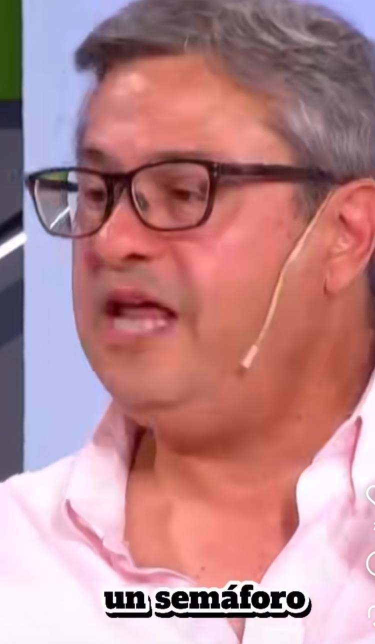 Monez Ruiz pisó el canal 13 de Poggi e hizo de poggista encubierto . La falta de códigos de  Masci con Frontera es elocuente.
