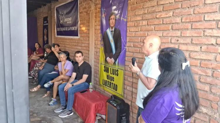 Abdala "Si Rodríguez Saá no desdoblaba, yo sería él 1er. Gobernador de Milei .Si Poggi quiere estar con nosotros , debe ceder parte de su Gabinete  mínimo.Se agrandó el Turco.....