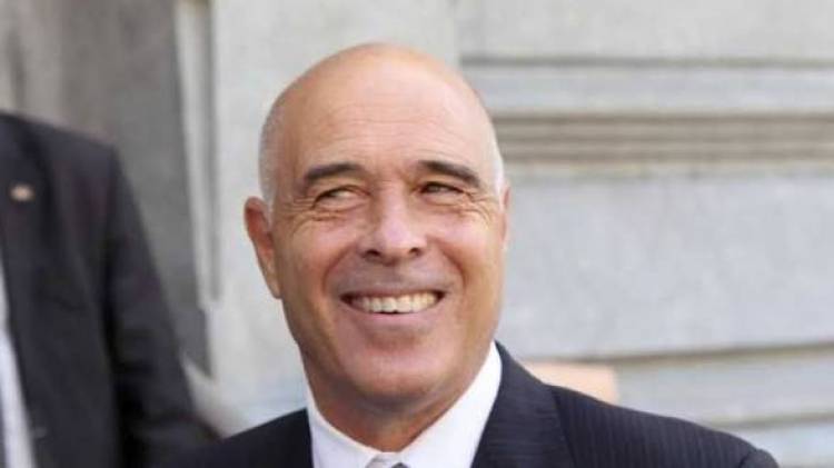 Abdala :la imputación a Bazla por corrupción, pone en sospecha todas sus actuaciones y al Gobierno mismo .Siento vergüenza ajena y él Gobernador debió echarlo antes .