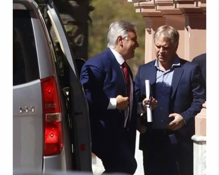 Córdoba aumentó el 40 por ciento a los docentes , que presionará sobre los salarios en otras Provincias.Demuestra que él INDEC miente