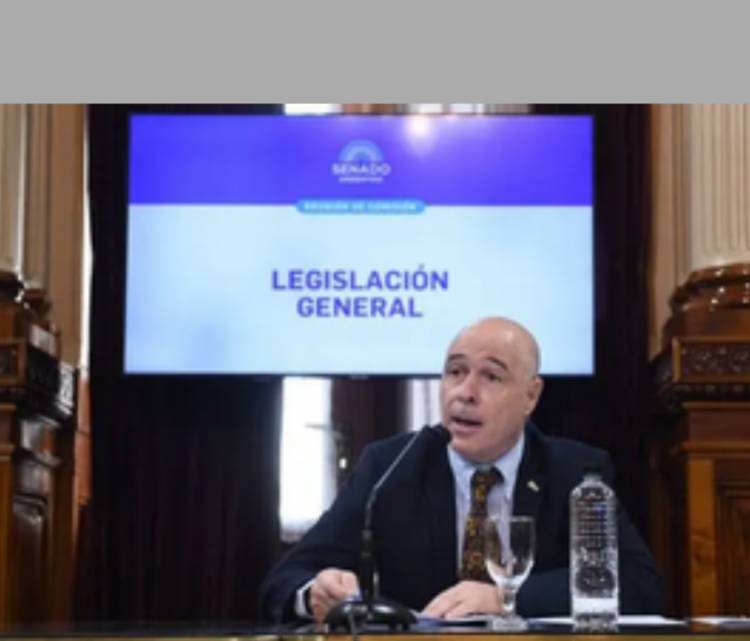 Abdala : él despilparro en gastos inútiles de Poggi , nos dio la razón.Es lo que ha estancado a la Provincia  y él reconocimiento de su fracaso "
