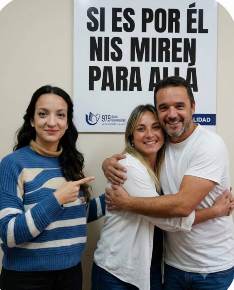 Miranda desmintió que le paguen la luz a la canchita de Laura Sánchez.Miren él contrato que tenía con Tamayo y vean BIEN, replicó él Municipio a los Concejales del PJ . 